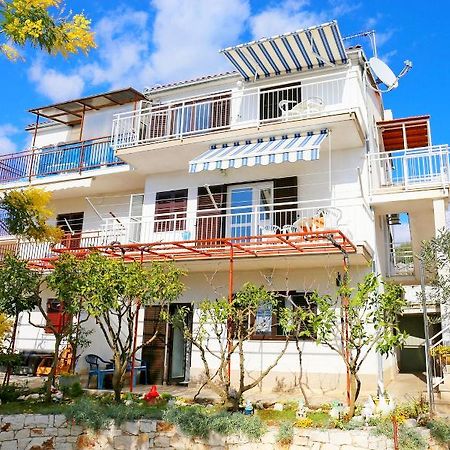 Apartmani Gabric Trogir Exterior foto